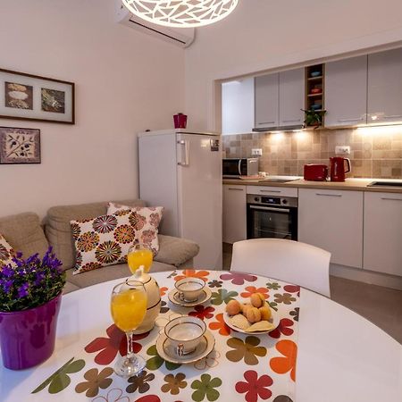 Two-Bedroom Apartment In The Centre Makarska Ngoại thất bức ảnh
