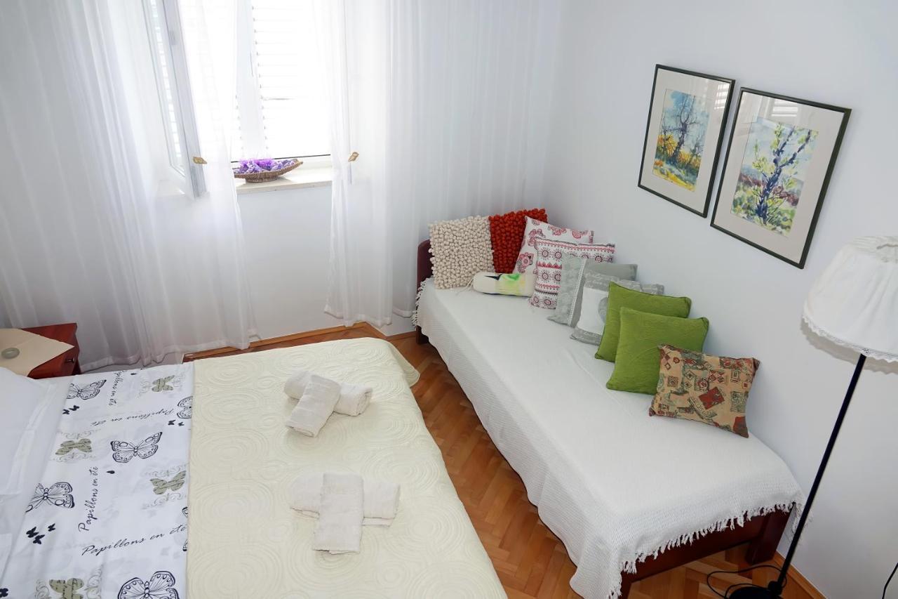Two-Bedroom Apartment In The Centre Makarska Ngoại thất bức ảnh