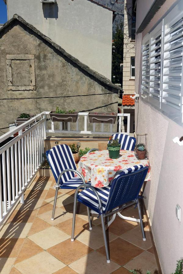 Two-Bedroom Apartment In The Centre Makarska Ngoại thất bức ảnh