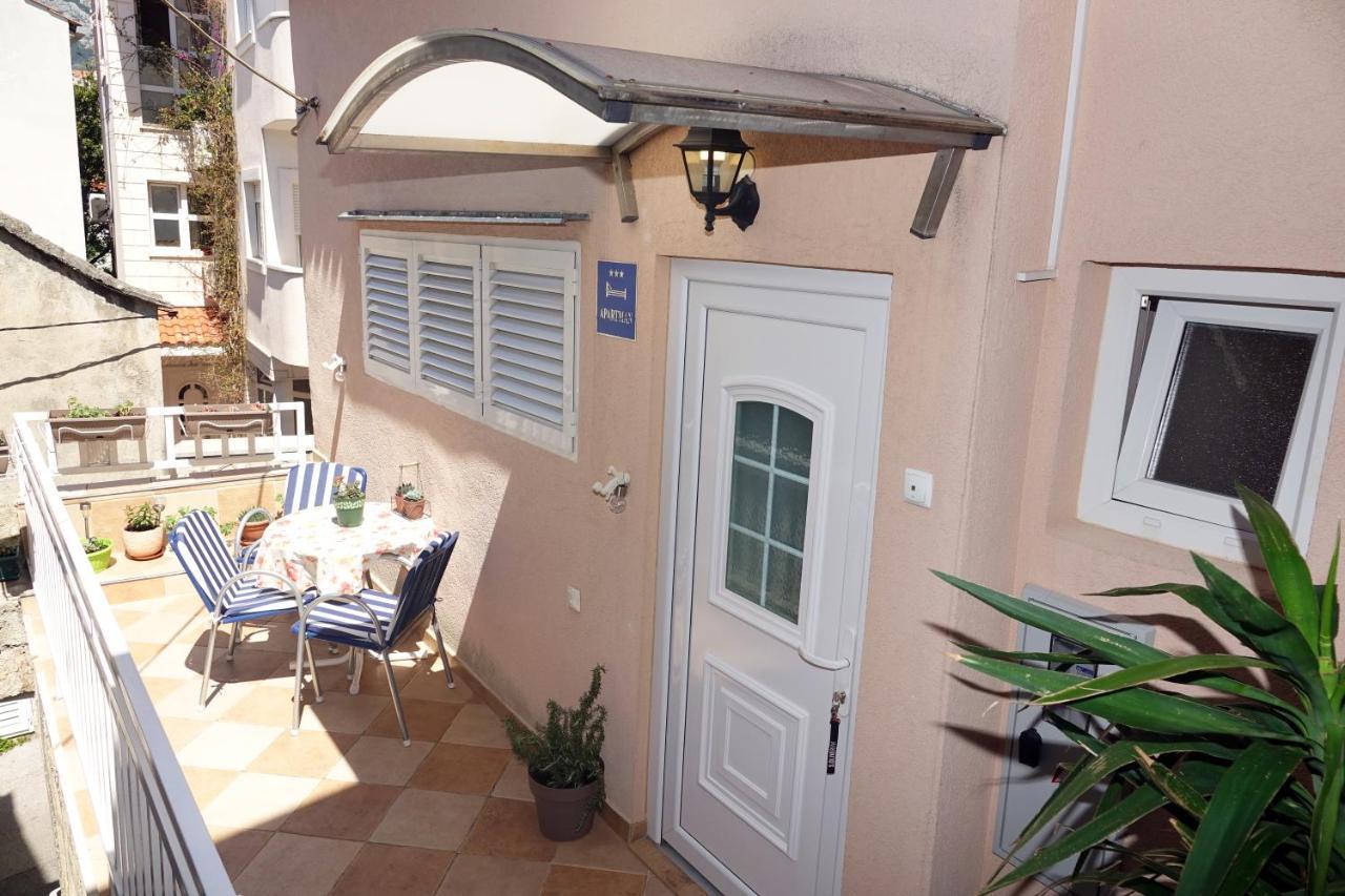 Two-Bedroom Apartment In The Centre Makarska Ngoại thất bức ảnh